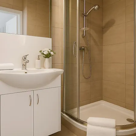 Modern On Bagno Street In Center Of * ורשה